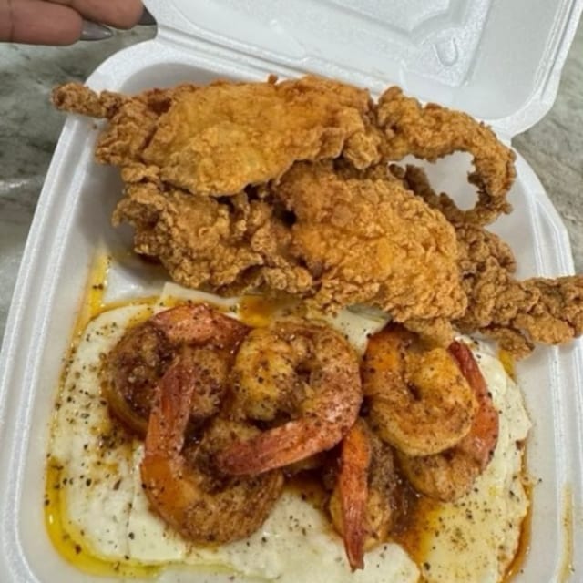 Fish & Grits.
